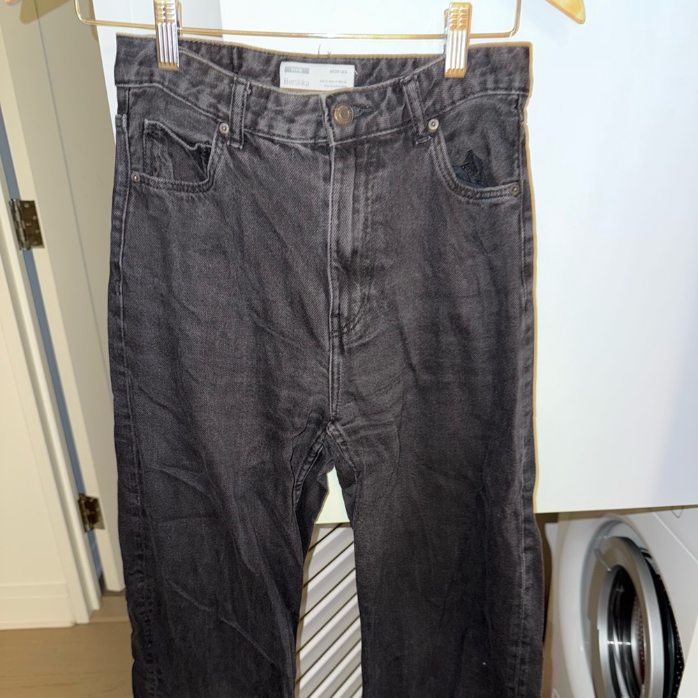 Wide leg jeans